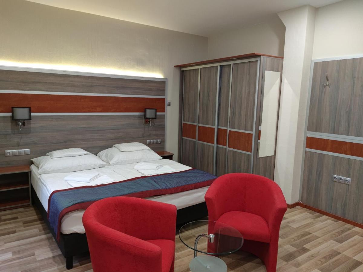Fortuna Hotel Мишкольц Экстерьер фото