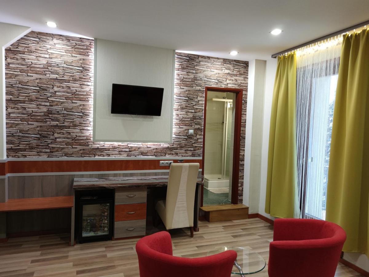 Fortuna Hotel Мишкольц Экстерьер фото